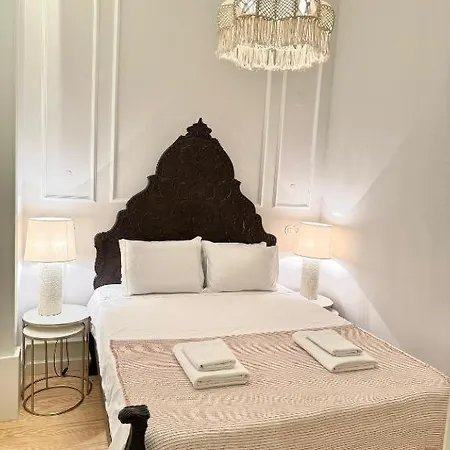 Homestay Com Banheiro Privativo Na Baixa Lisbon