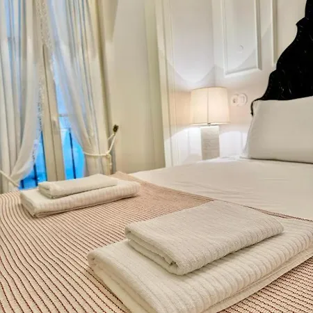 Com Banheiro Privativo Na Baixa Lisboa