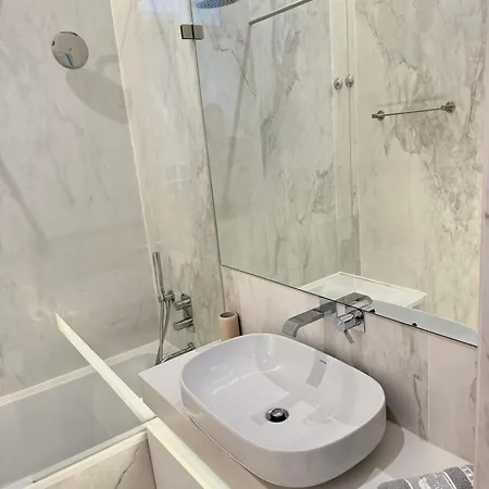 Homestay Com Banheiro Privativo Na Baixa